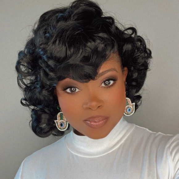 Green Rhinestone Cluster Earrings - Picture 6 of 10